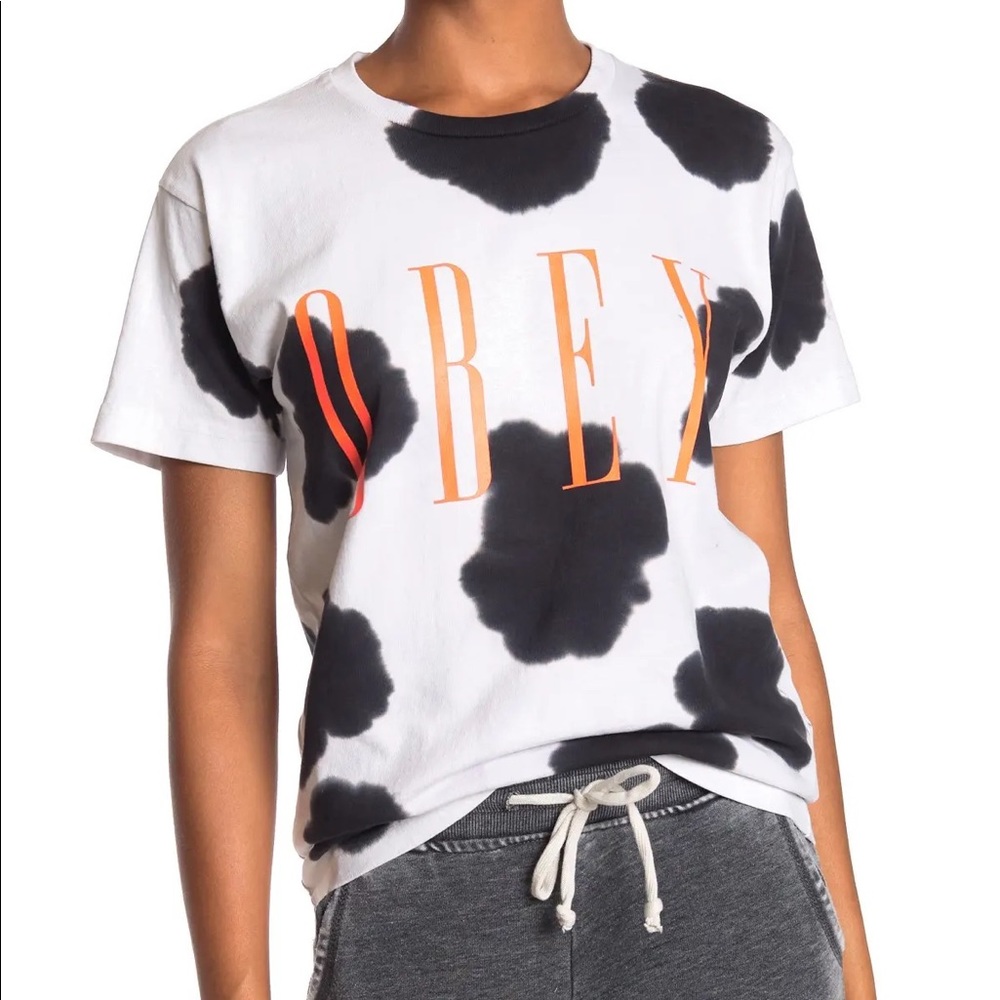 OBEY black and white tee shirt